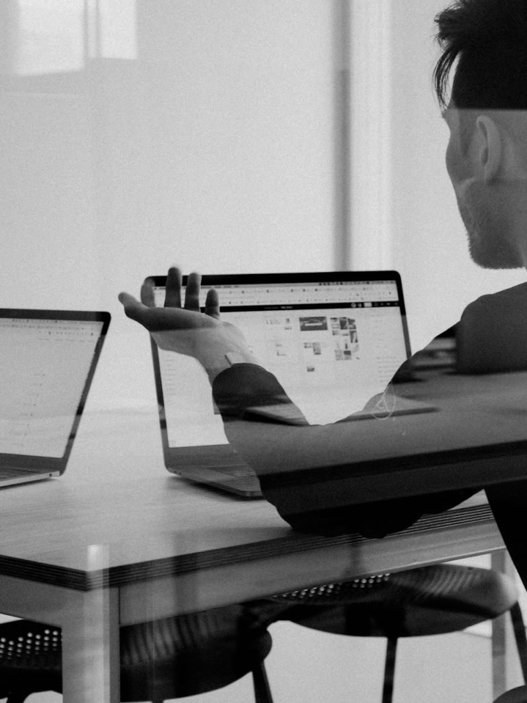 Direction de projet et coordination stratégique